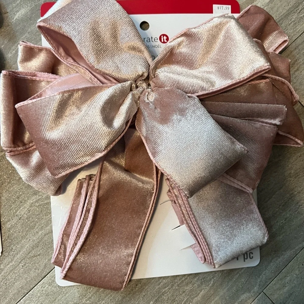 Set Lot 4 NWT CELEBRATE IT Large Blush Pink Velvet Wire Tree Bow CHRISTMAS Decor